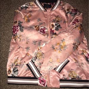 Women’s bomber jacket.